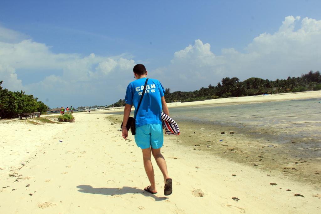 Rip Tide Vacation Inn, K.Guraidhoo Guraidhoo  Εξωτερικό φωτογραφία
